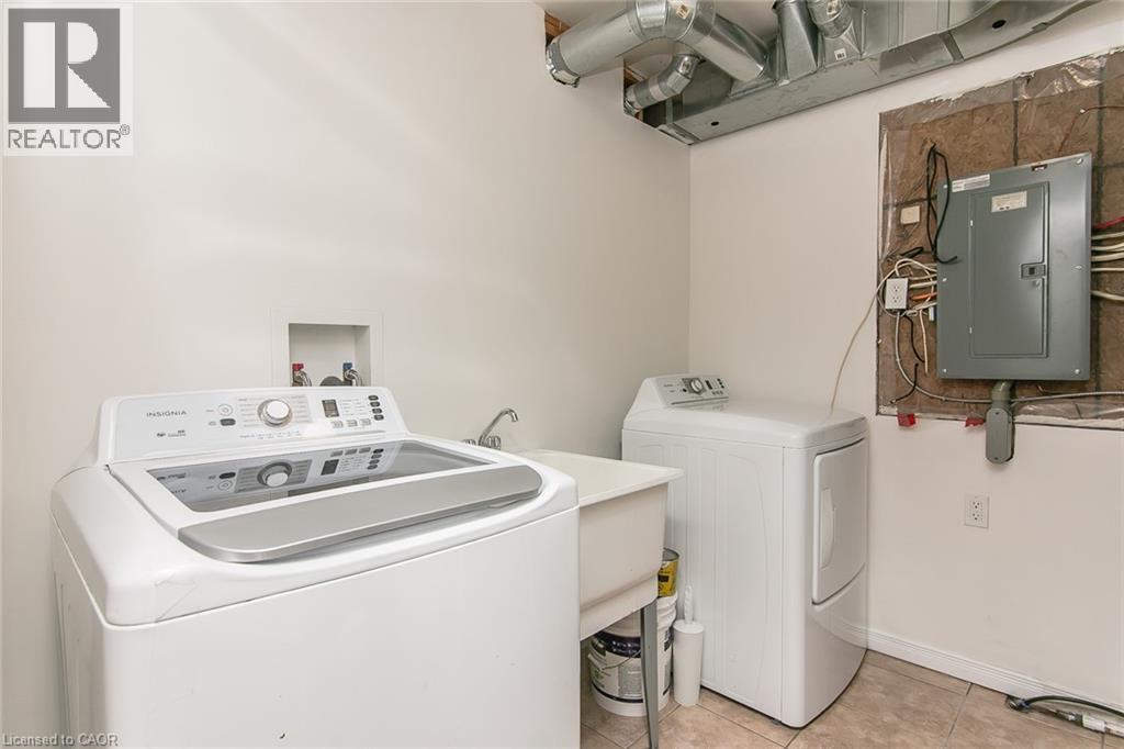 242 WESTMEADOW Drive Unit# B thumbnail 23