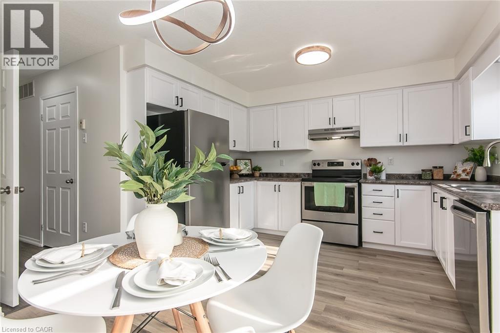 242 WESTMEADOW Drive Unit# B thumbnail 22