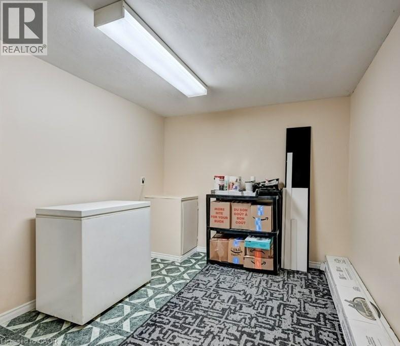 235 FERGUSON Avenue Unit# 45 thumbnail 27
