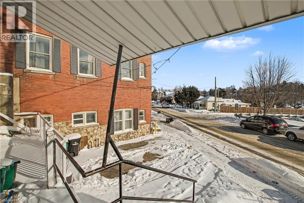 37 WELLINGTON Street thumbnail 28