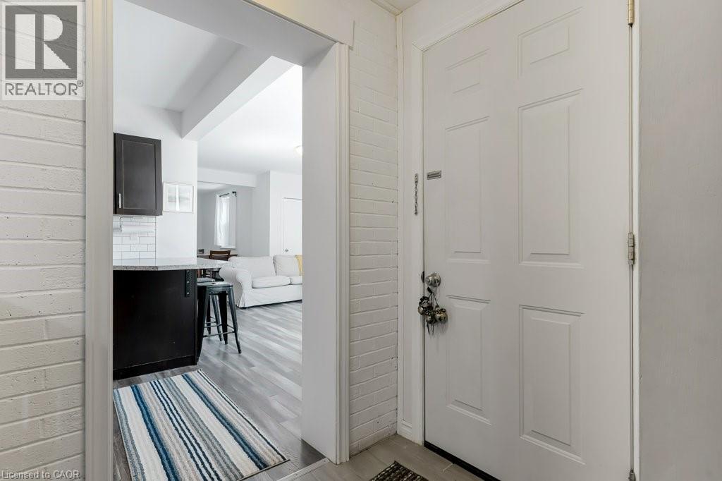 97 ST GEORGE Street thumbnail 3