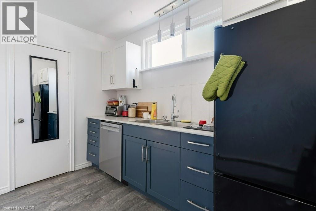 97 ST GEORGE Street thumbnail 25