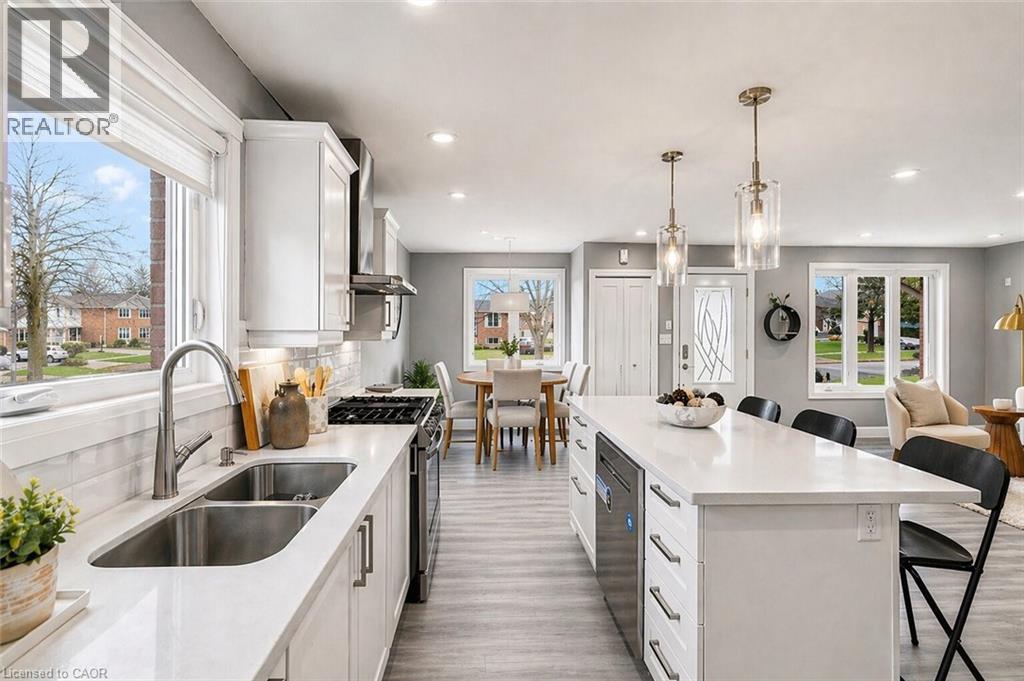 86 CARLYLE Drive thumbnail 8