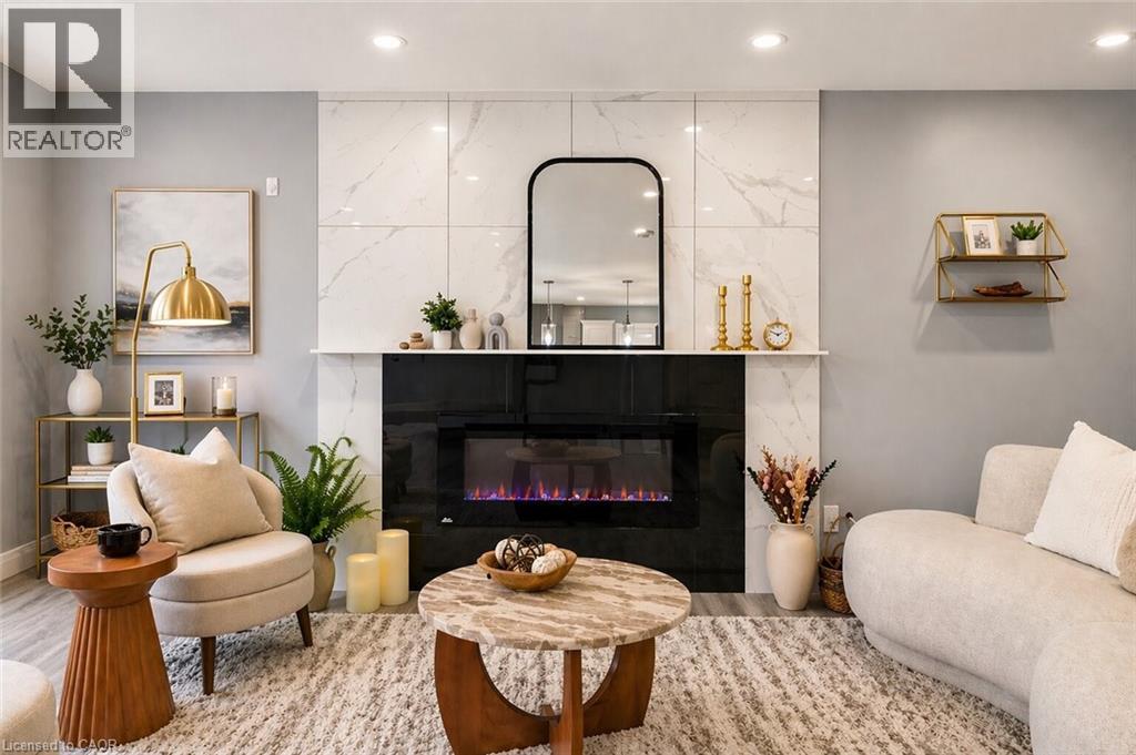 86 CARLYLE Drive thumbnail 3