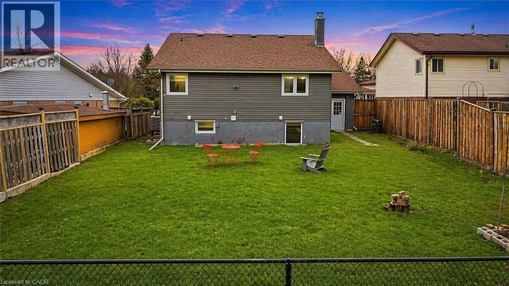 86 CARLYLE Drive thumbnail 26