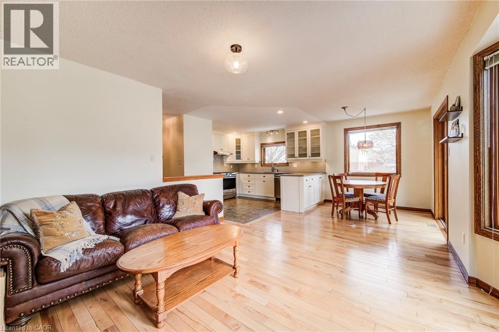 458 WINSTON Boulevard thumbnail 19