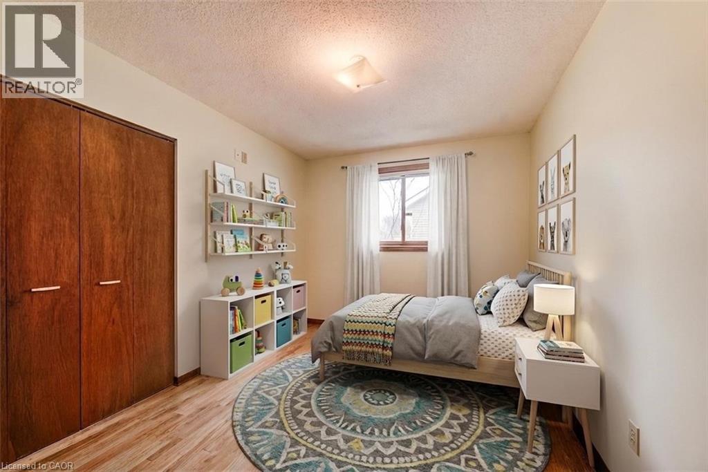 458 WINSTON Boulevard thumbnail 23