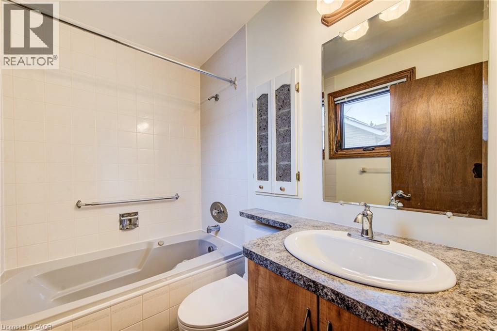 458 WINSTON Boulevard thumbnail 22