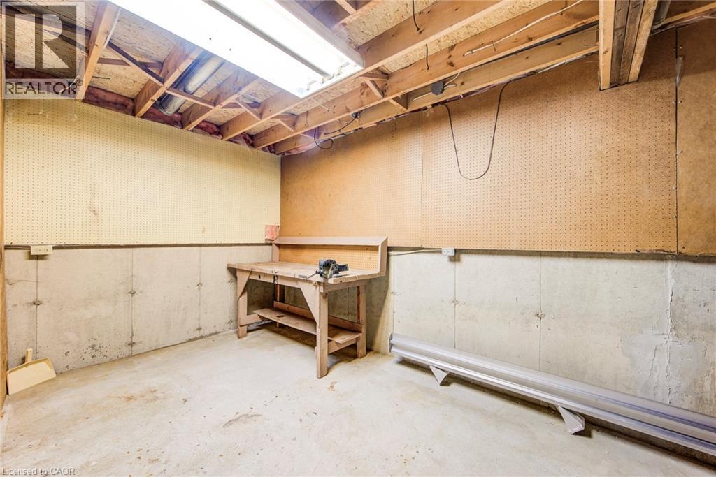 458 WINSTON Boulevard thumbnail 43