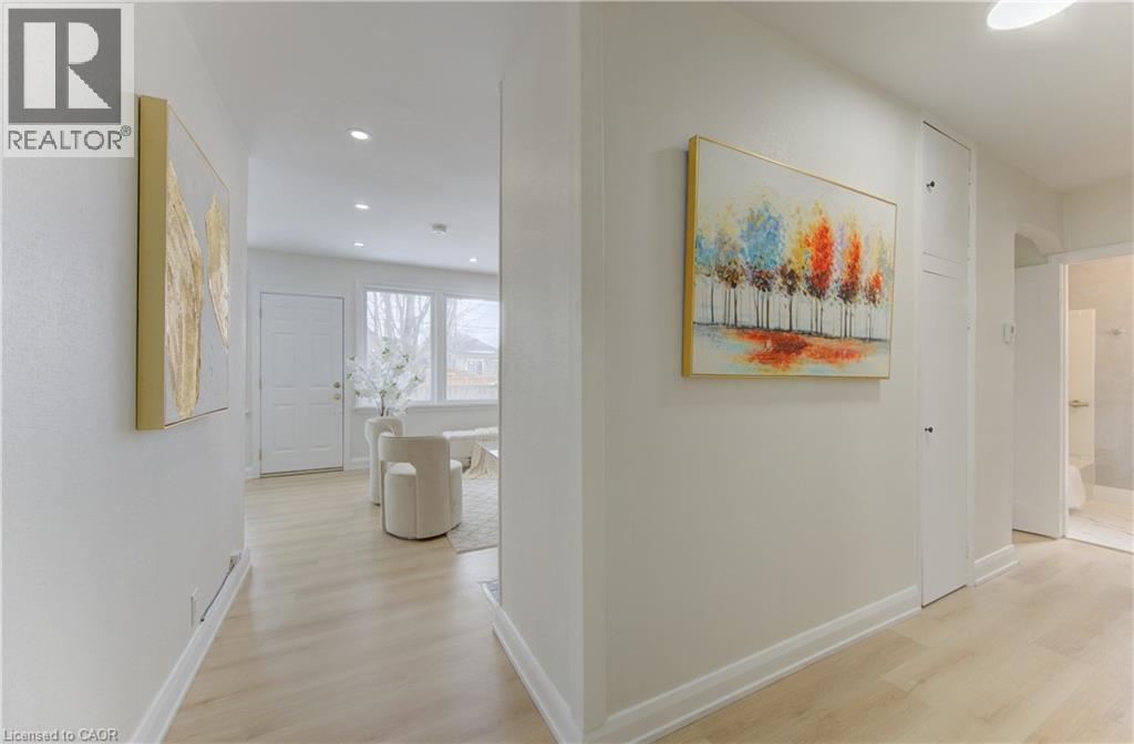 171 SIXTH Avenue thumbnail 6