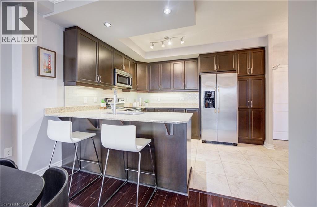 539 BELMONT Avenue W Unit# 407 thumbnail 10