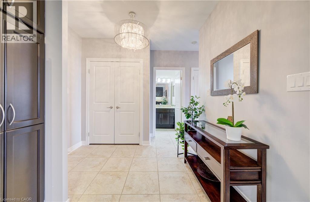 539 BELMONT Avenue W Unit# 407 thumbnail 7