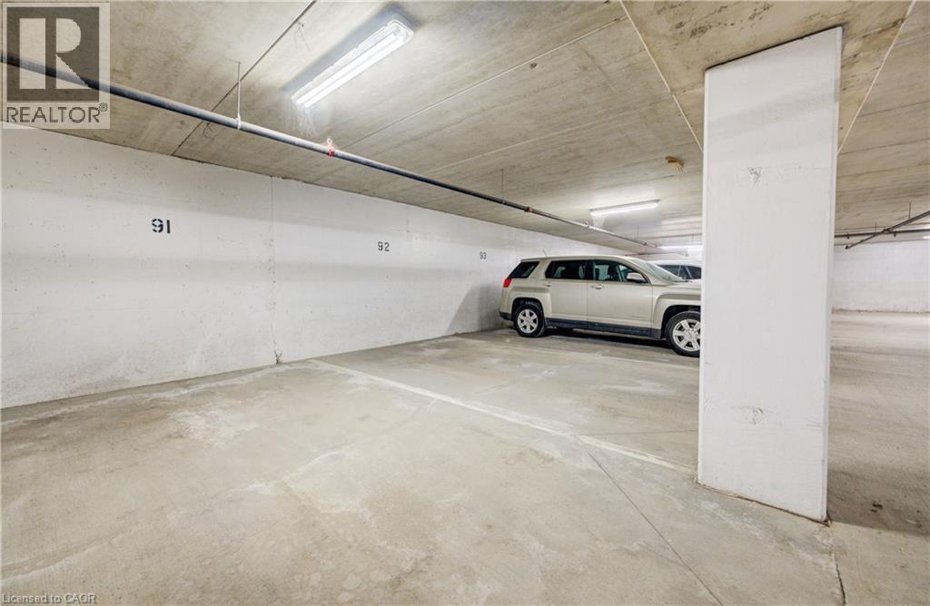 539 BELMONT Avenue W Unit# 407 thumbnail 46