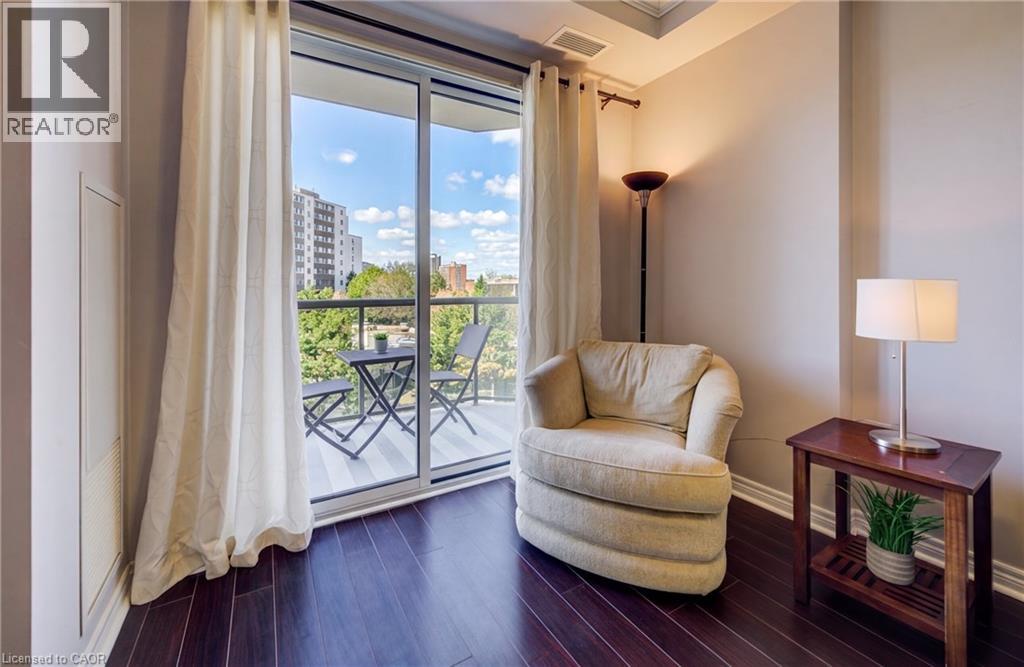 539 BELMONT Avenue W Unit# 407 thumbnail 17