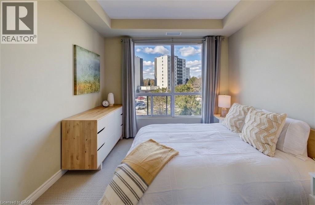 539 BELMONT Avenue W Unit# 407 thumbnail 23