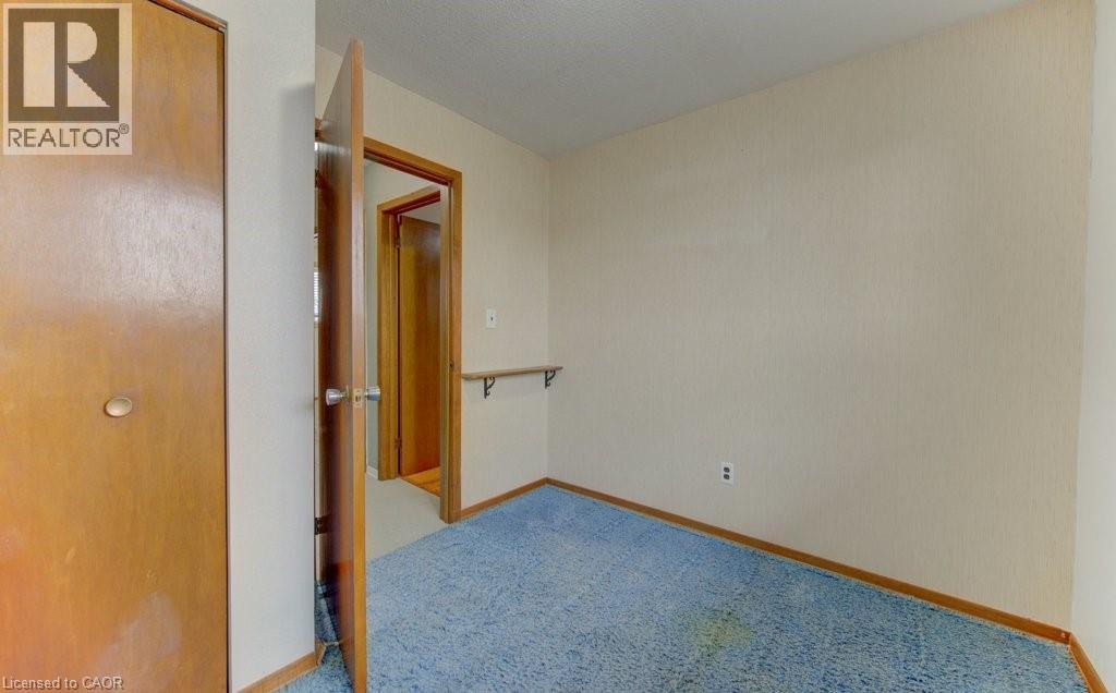 53 WINTER Avenue thumbnail 23