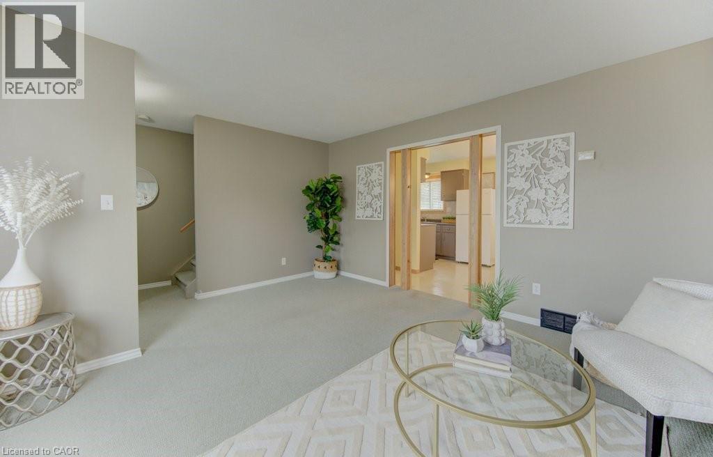 53 WINTER Avenue thumbnail 6