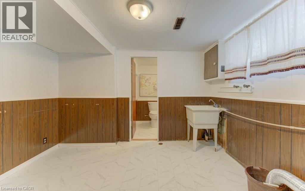 53 WINTER Avenue thumbnail 30