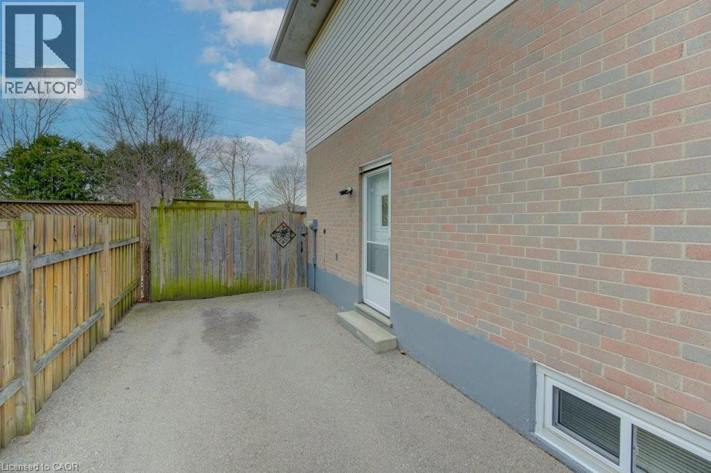 53 WINTER Avenue thumbnail 36