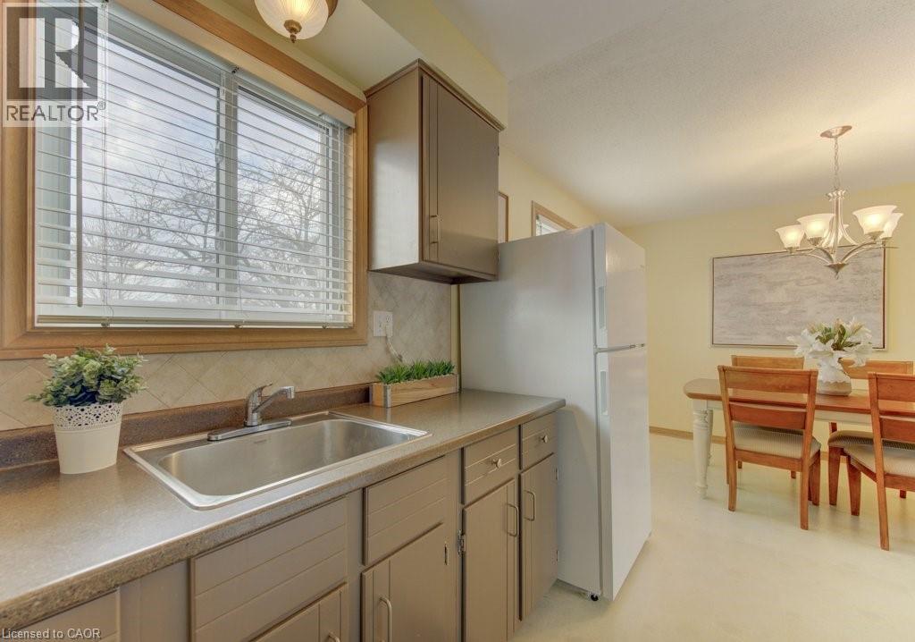 53 WINTER Avenue thumbnail 14