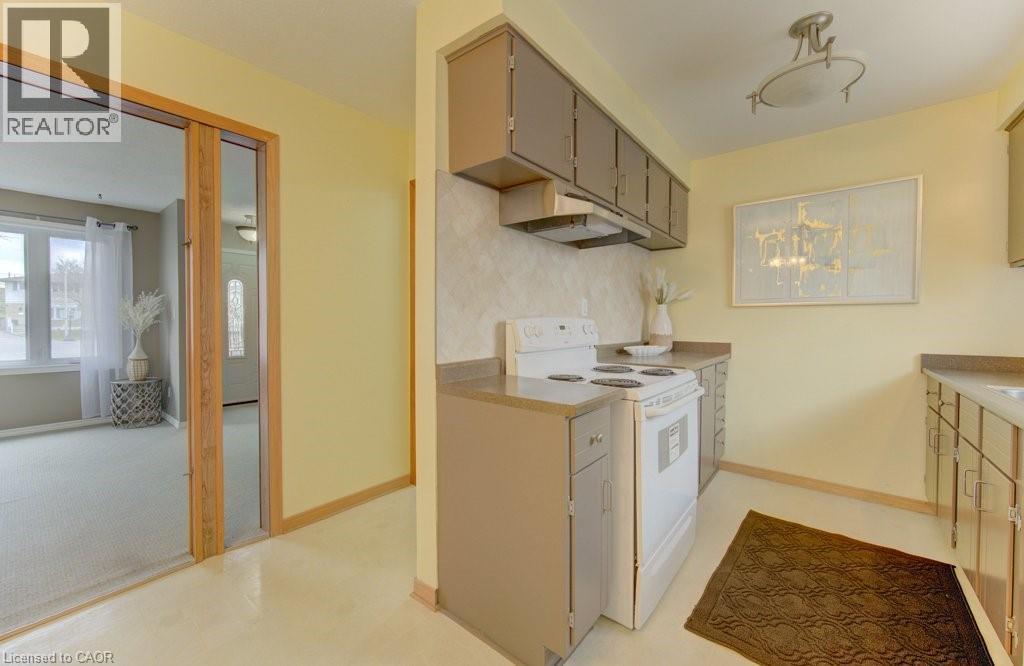 53 WINTER Avenue thumbnail 17