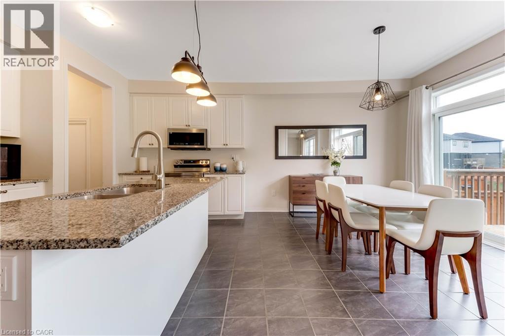 334 DOLMAN Street thumbnail 10