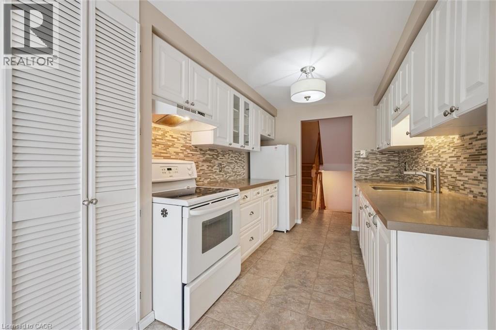 496 BEECHWOOD Drive Unit# 1 thumbnail 6