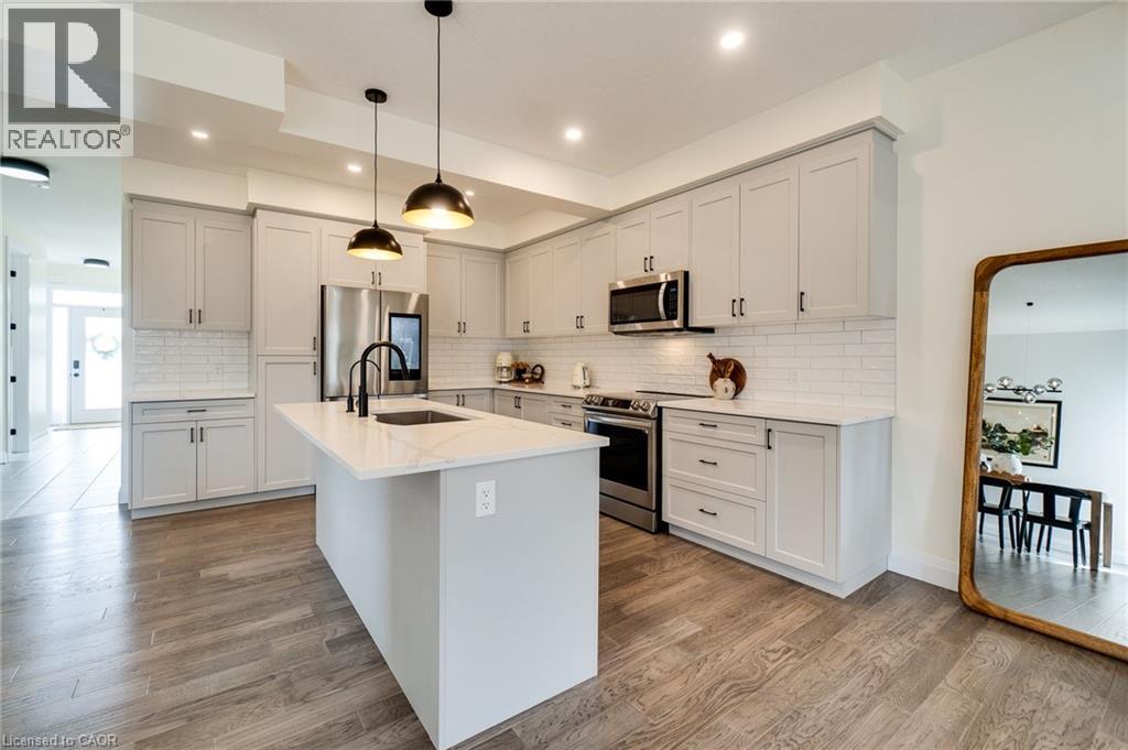 126 FOREST CREEK Drive thumbnail 12