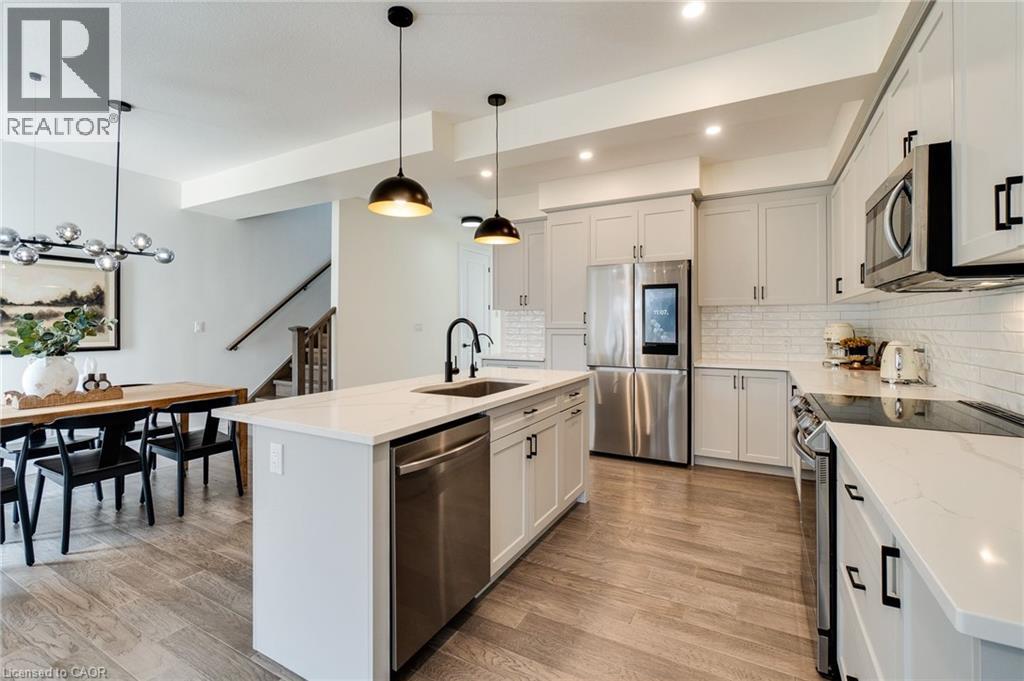 126 FOREST CREEK Drive thumbnail 14