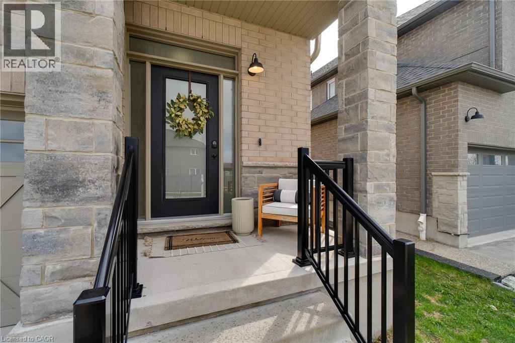 126 FOREST CREEK Drive thumbnail 4