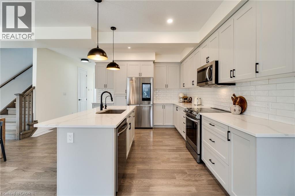 126 FOREST CREEK Drive thumbnail 13