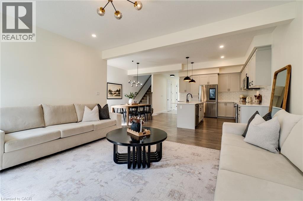 126 FOREST CREEK Drive thumbnail 9