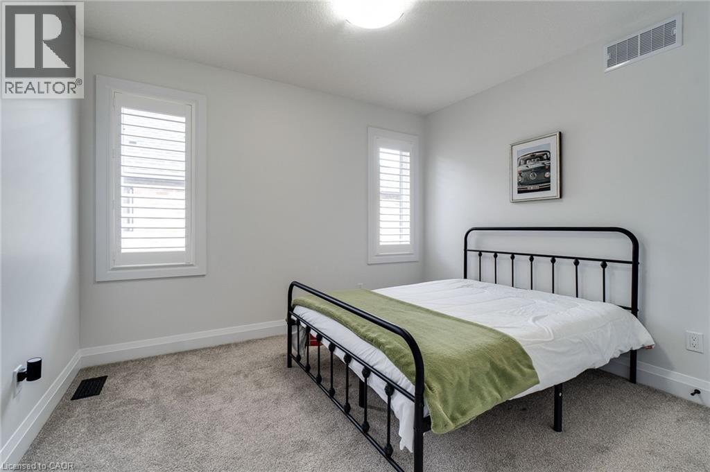 126 FOREST CREEK Drive thumbnail 30