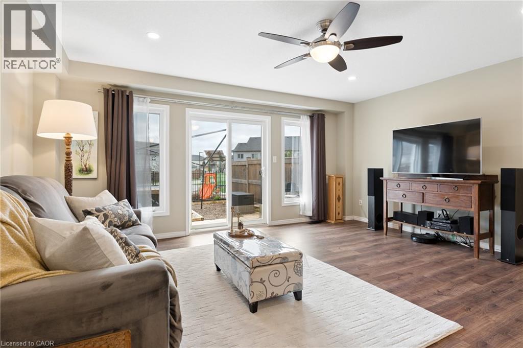 11 WILDFLOWER Street thumbnail 20