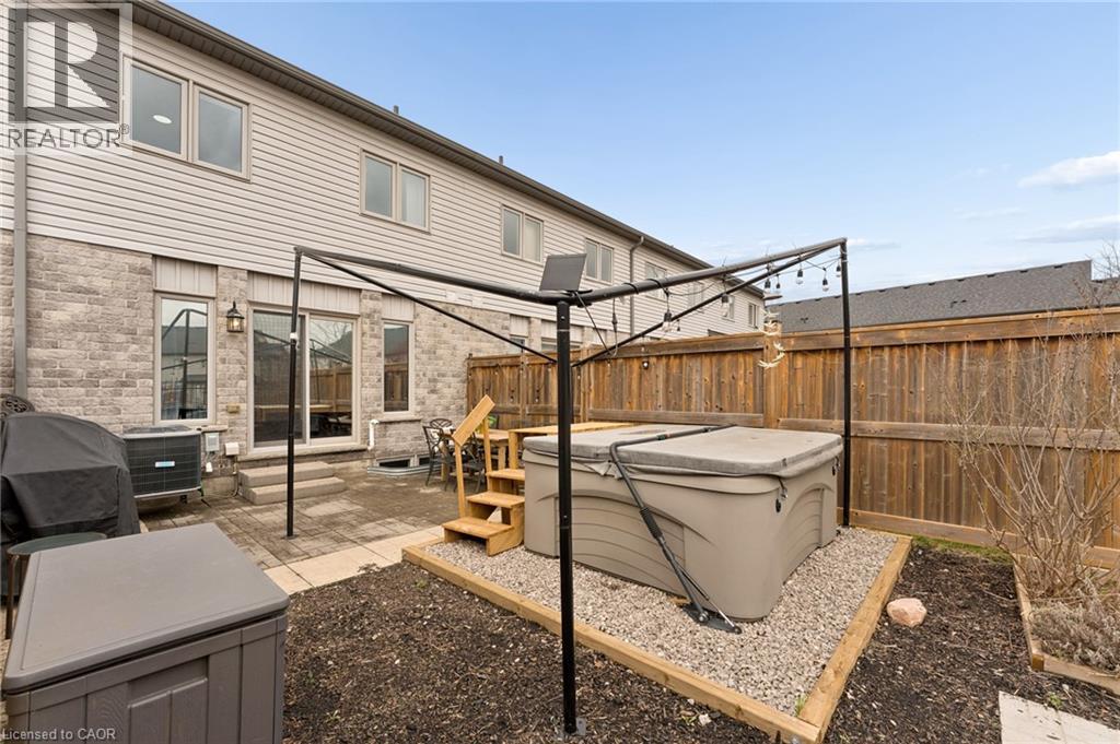 11 WILDFLOWER Street thumbnail 25