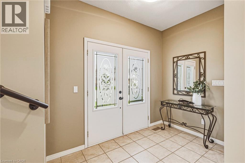 228 HOLBEACH Crescent thumbnail 2