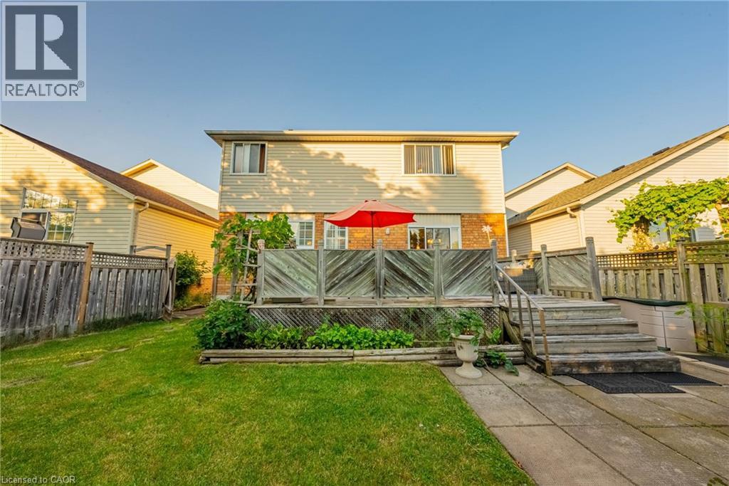 228 HOLBEACH Crescent thumbnail 37