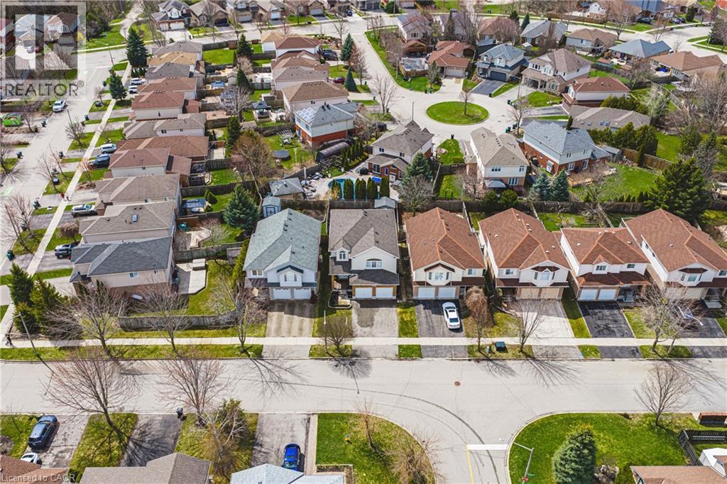 228 HOLBEACH Crescent thumbnail 41