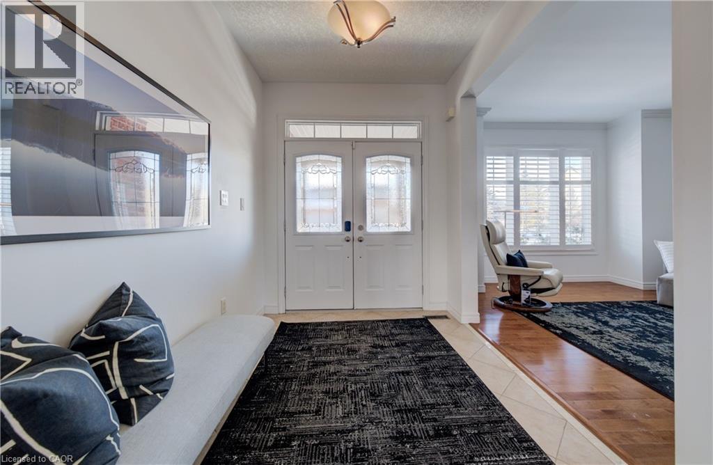 169 FALCONRIDGE Drive thumbnail 4