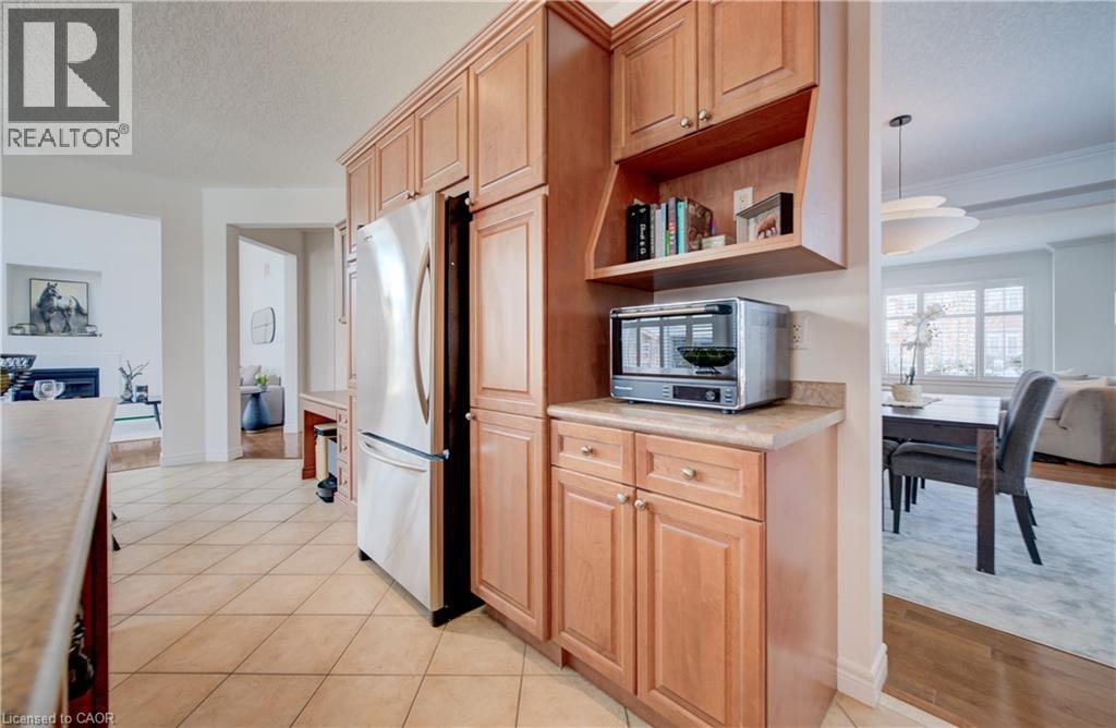 169 FALCONRIDGE Drive thumbnail 12