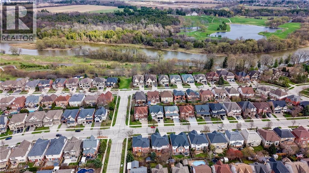 169 FALCONRIDGE Drive thumbnail 42