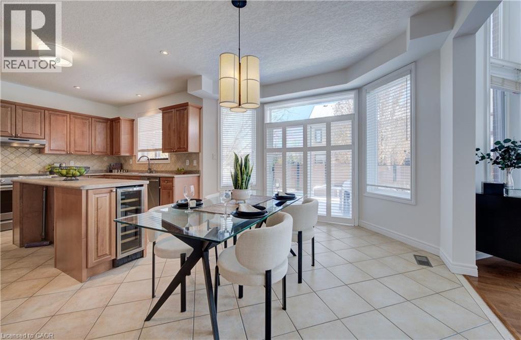 169 FALCONRIDGE Drive thumbnail 18