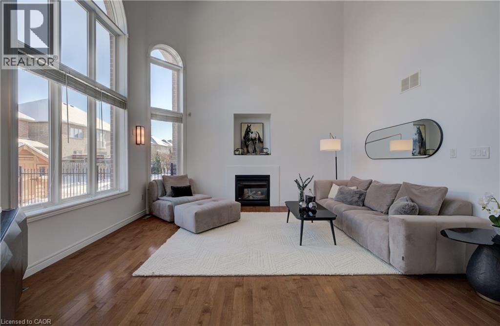 169 FALCONRIDGE Drive thumbnail 19