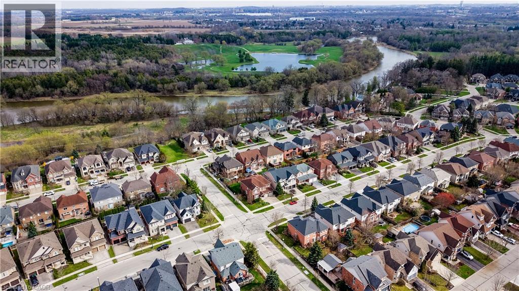 169 FALCONRIDGE Drive thumbnail 41