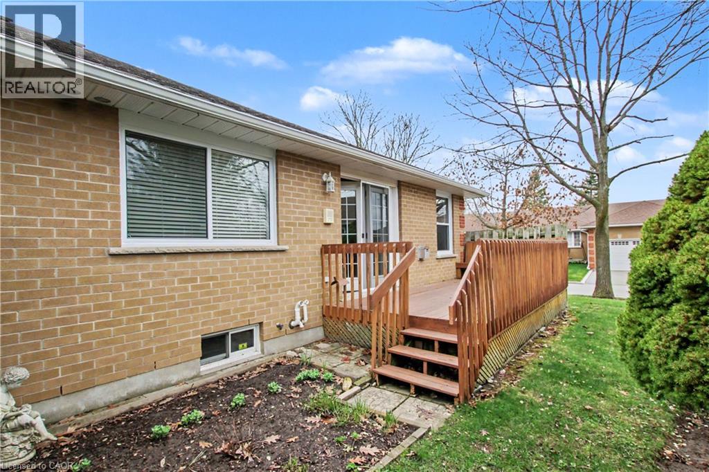 98 BEASLEY Crescent thumbnail 30