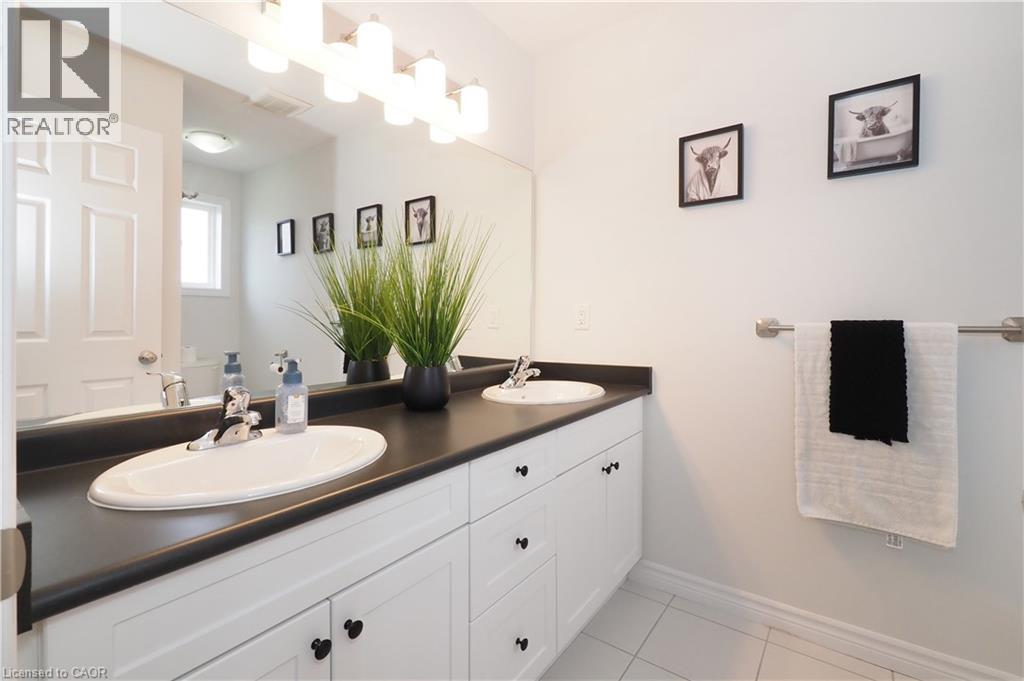 27 GLEASON Crescent thumbnail 24