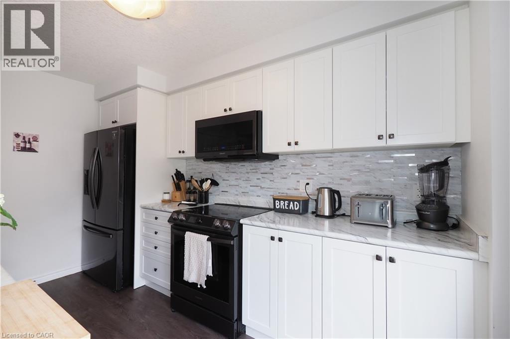 27 GLEASON Crescent thumbnail 14