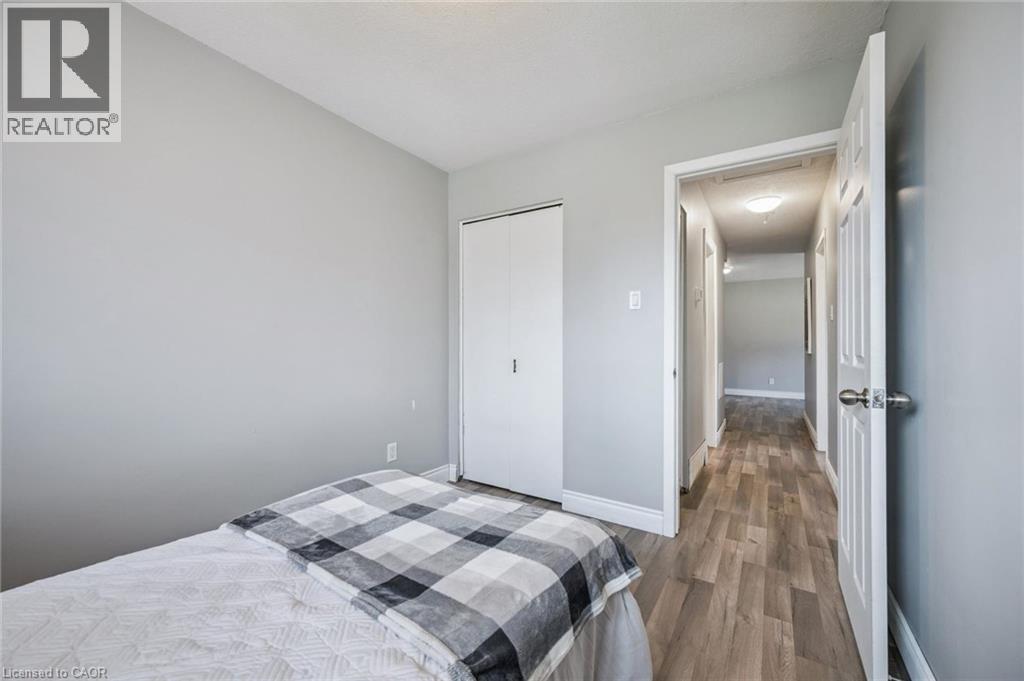 27 VICMOUNT Drive thumbnail 19