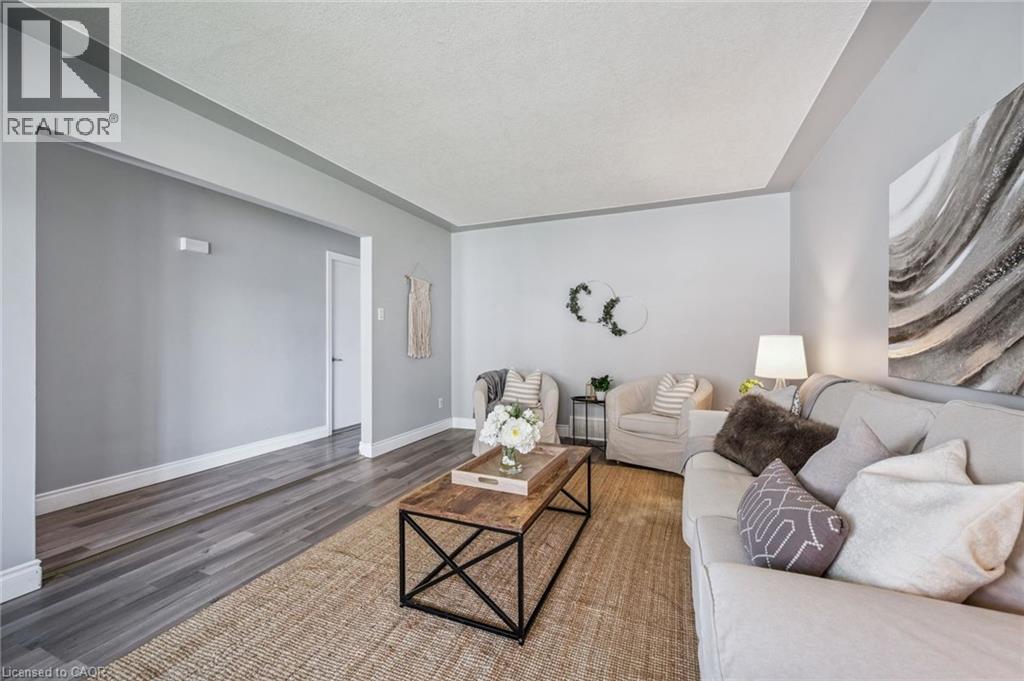 27 VICMOUNT Drive thumbnail 9