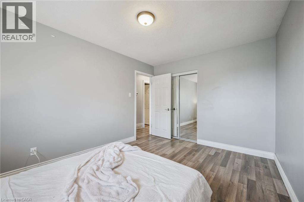 27 VICMOUNT Drive thumbnail 17